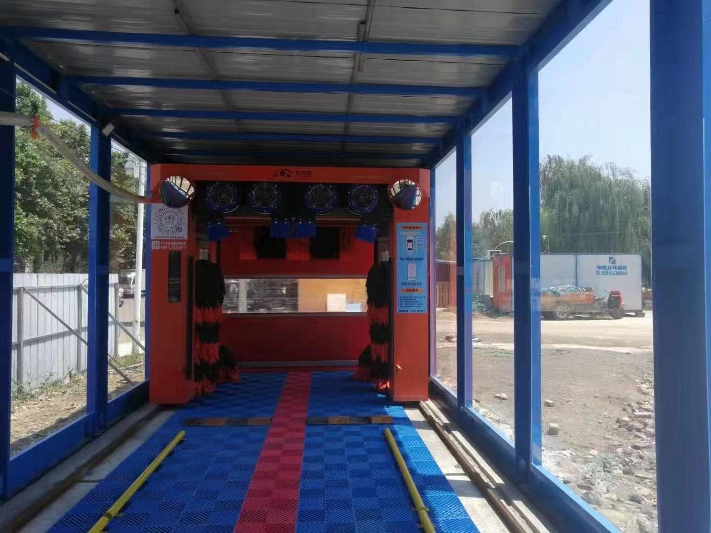 全自動(dòng)洗車機(jī)進(jìn)駐華北水利水電大學(xué)